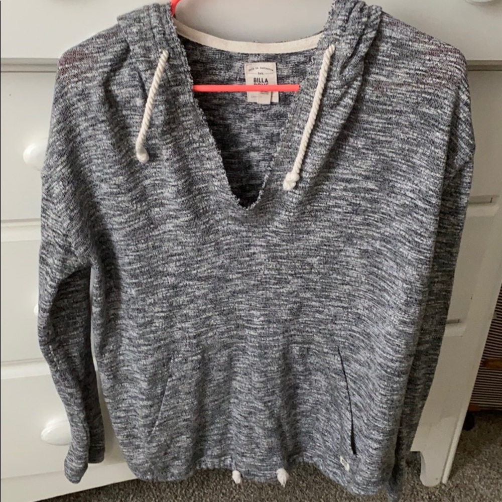 Long sleeve sweater